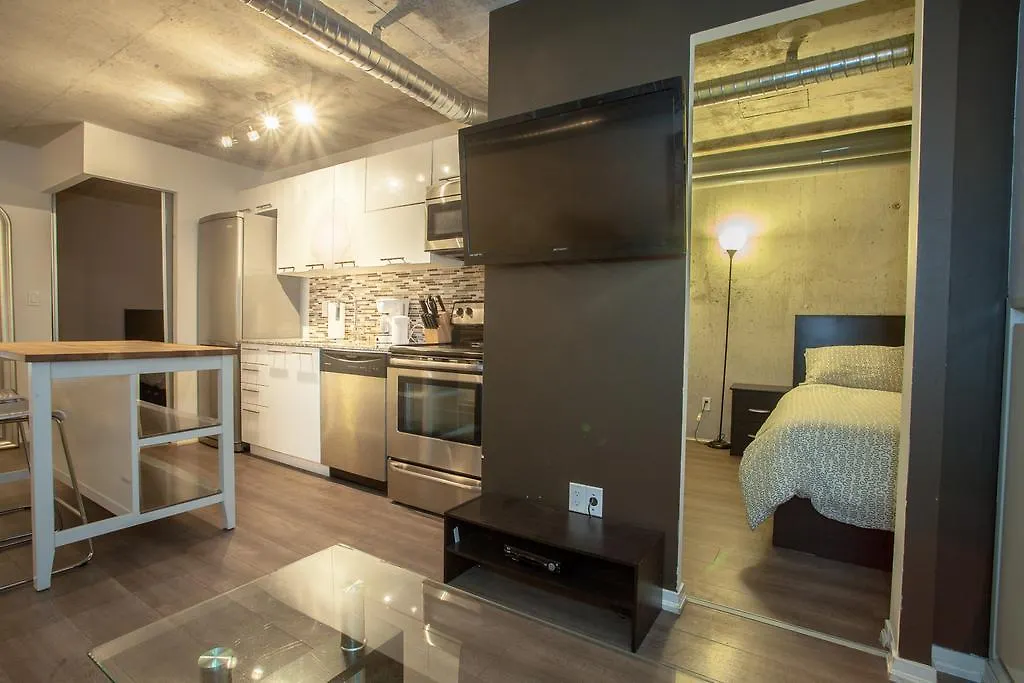 Pinnacle Suites - Queen West Lofts Canada